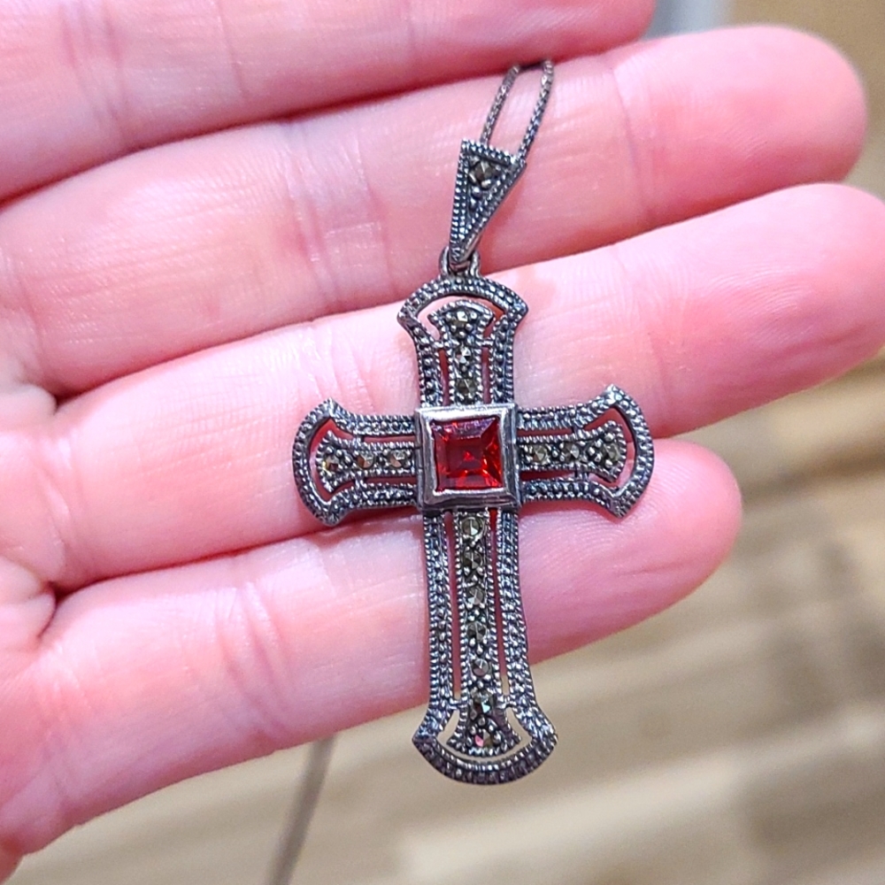 Sterling silver necklace with cross pendant
